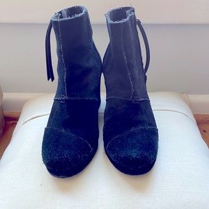 My favorite black suede booties! Perfect for fall and winter